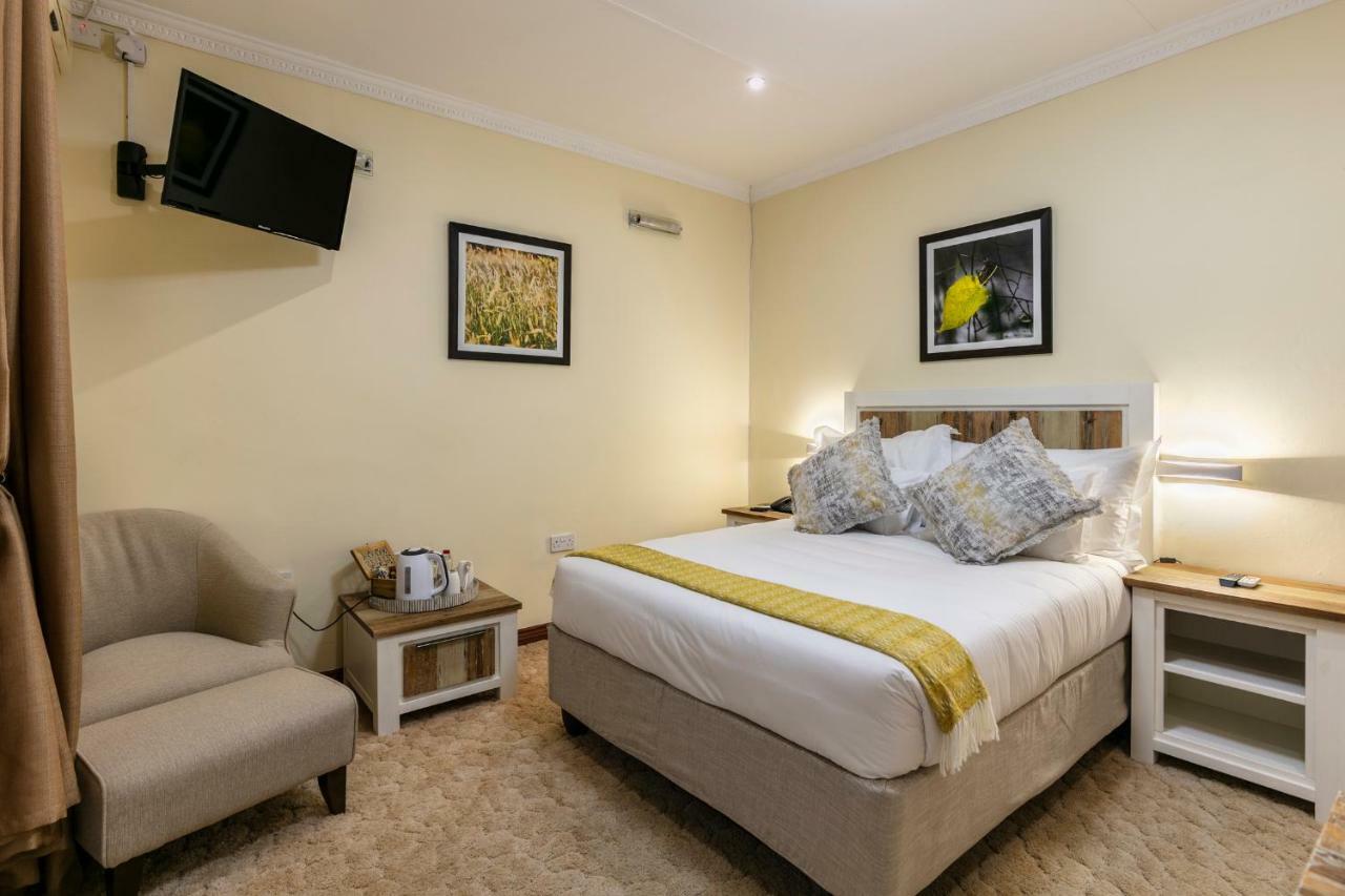 Orchid Luxury Boutique Guesthouse Gaborone Esterno foto