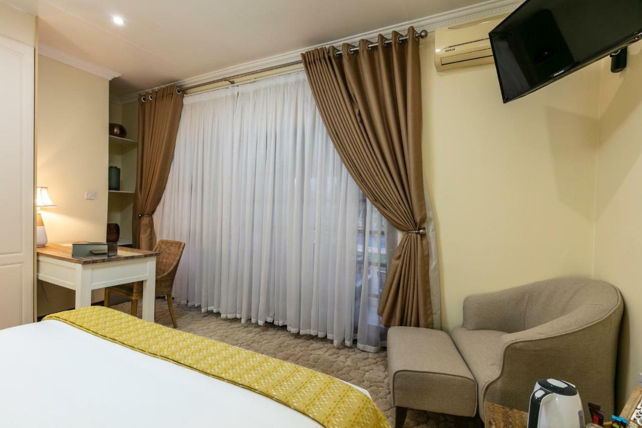 Orchid Luxury Boutique Guesthouse Gaborone Esterno foto
