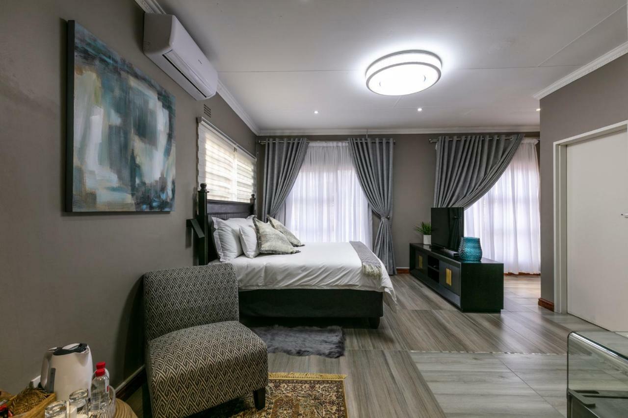Orchid Luxury Boutique Guesthouse Gaborone Esterno foto